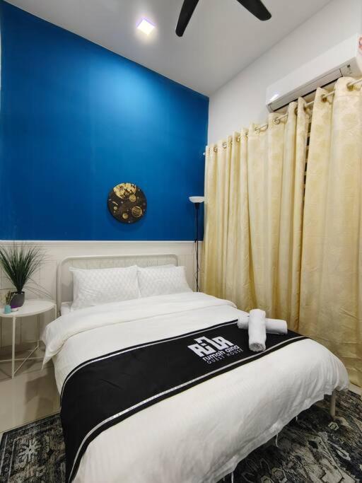 Rumah Aina Homestay Bukit Changgang Private Pool Kampong Melot Ngoại thất bức ảnh